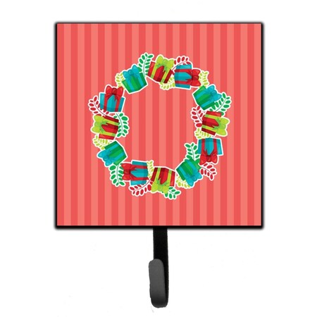 Jensendistributionservices Christmas Wreath Presents Leash or Key Holder MI2087964